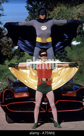 BATMAN - anni sessanta noi serie TV con Adam West come "Bruce Wayne' (Batman) e Burt Ward come "Richard Grayson' (Robin) Foto Stock