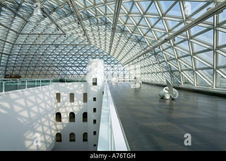 K21 Kunstsammlung, moderna struttura del tetto, Duesseldorf, NRW, Germania Foto Stock