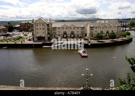 Regno Unito Devon Exeter Exe traghetto sul fiume da Colleton Crescent Foto Stock