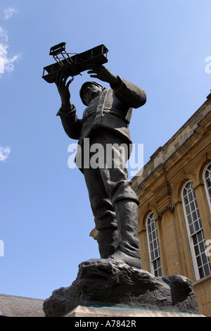 Gwent Monmouth Agincourt Square Charles Rolls statua Foto Stock