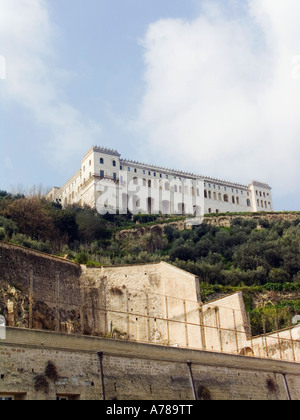 Museo Nazionale di San Martino e la Certosa di San Martino, il complesso del convento sulla collina di Napoli, campania, sud italia Foto Stock