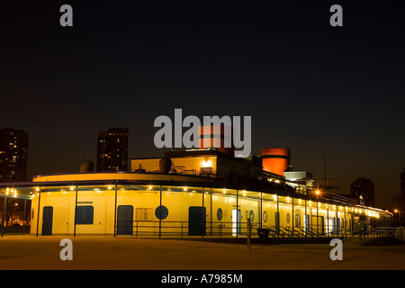 CHICAGO Illinois North Avenue beach house di notte Foto Stock