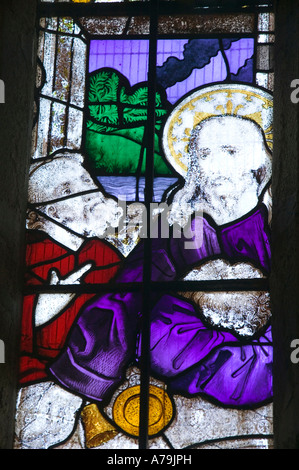 Antiche vetrate in St Neot la Chiesa, Bodmin Moor, Cornwall, il meglio conservato antiche vetrate NEL REGNO UNITO Foto Stock