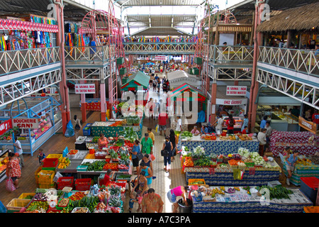 Il vivace mercato di Papeete Tahiti Polinesia Francese Foto Stock