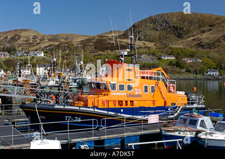 Mallaig Harbour Porto di pesca e Stazione di salvataggio Lochaber Highland Regione Inverness-shire Scotland XPL 6333 Foto Stock