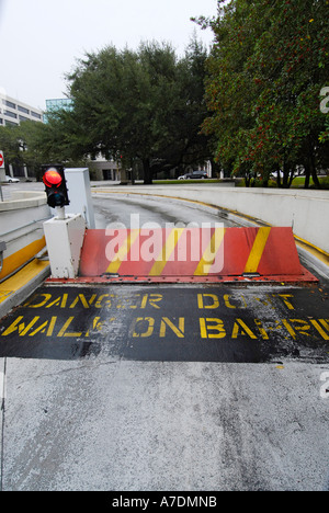 Barriere per parcheggi per il Tallahassee Florida State Capitol Building Foto Stock