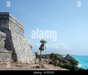 El Castillo, rovine maya sulla costa a Tulum, Quintana Roo, Riviera Maya, la penisola dello Yucatan, Messico Foto Stock