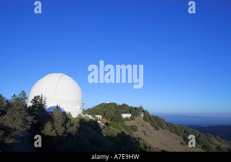 Shane 120 pollici riflettore dome, Lick Observatory, Mt Hamilton, San Jose, California, Stati Uniti (gennaio 2007) Foto Stock