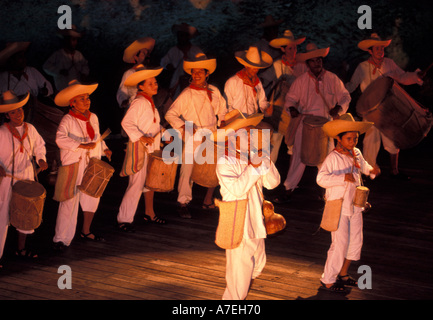 Il Messico e la Riviera Maya, piano show a Xcaret. Foto Stock