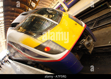 Primo grande Western Adelante treno di classe a Londra Paddington Stazione ferroviaria 2007 Foto Stock