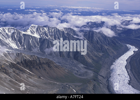 NA, STATI UNITI D'AMERICA, Alaska, Parco Nazionale di Denali. Vista aerea del ghiacciaio Muldrow Foto Stock