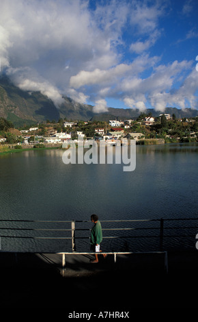 Cilaos la più grande città in Cirque de Cilaos, Reunion Foto Stock