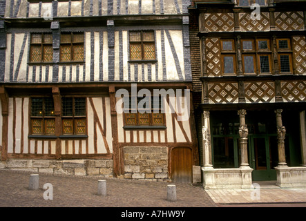 Semi-costruzioni in legno, Rue du Ruissel, città di Rouen, Alta Normandia, Francia Foto Stock