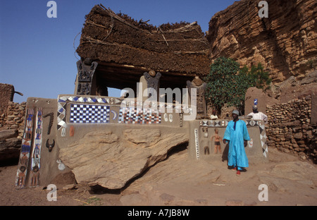 Casa palava o togu na, un rifugio riservato agli uomini, Ireli villaggio sottostante la scarpata Bandiagara, Paese Dogon del Mali Foto Stock