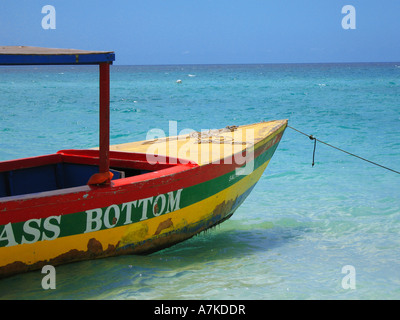 Barca con fondo di vetro per Negril Foto Stock