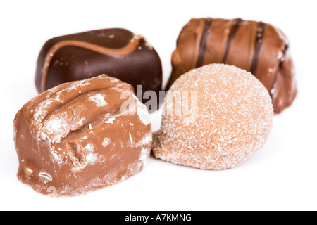 Cioccolato Belga di isolato di selezione su bianco Foto Stock