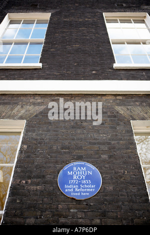 Placca a Bedford Square WC1 London City Inghilterra Regno Unito la lettura di Greater London Consiglio Ram Mohun Roy Foto Stock