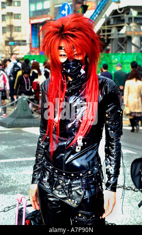 Tokyo Giappone Harajuku Teen hipsters cosu purei vestito in costume espressione di esuberanza giovanile Foto Stock