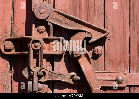 Carrello ferroviario di dado e bullone arrugginito ruggine industria astratto Foto Stock