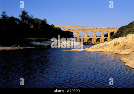 Francia, Gard, Pont du Gard bridge Foto Stock