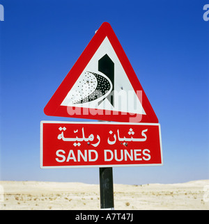 Close-up del cartello di avviso Foto Stock