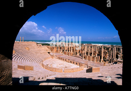Libia, il sito archeologico romano di Leptis Magna (Patrimonio Mondiale UNESCO), teatro Foto Stock