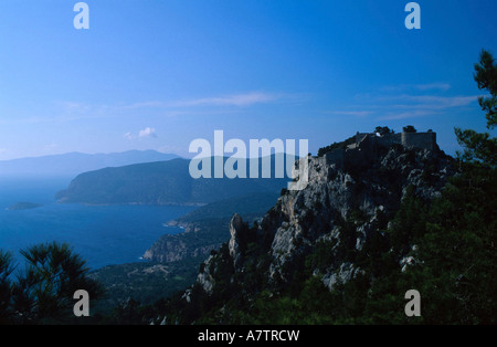 Castello sulla collina al tramonto, castello veneziano, RODI, DODECANNESO isole, Grecia Foto Stock