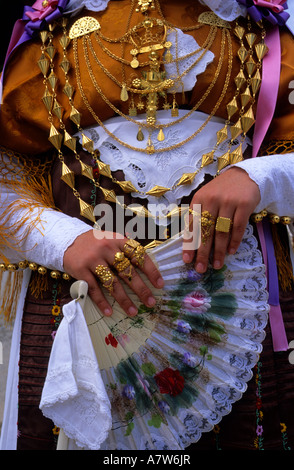 Donna in costume tradizionale di Payes Ibiza Isole Baleari Spagna Foto Stock