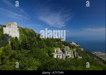 L'Italia, sicilia, Erice, città dal Castello di Venere Foto Stock