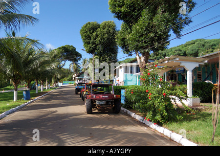 Il Brasile, l'isola di Fernando de Noronha in stato di Pernambuco. Dune Buggy Foto Stock