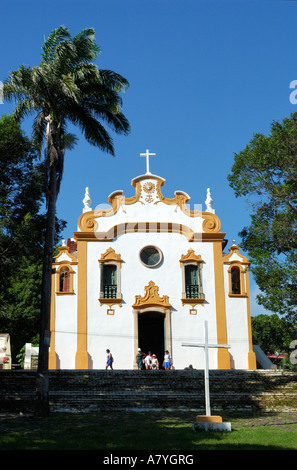 Il Brasile, l'isola di Fernando de Noronha in stato di Pernambuco. La chiesa di Nossa Senhora dos Remedios (nostra Signora di medicinali). Foto Stock