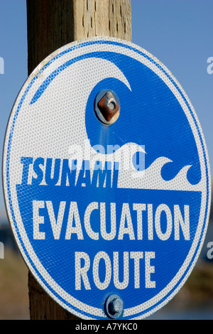 Tsunami i percorsi di evacuazione accedi Waldport su Oregon Coast Foto Stock