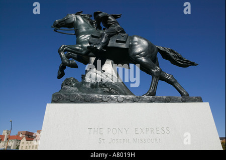 Stati Uniti d'America, Missouri, San Giuseppe, Pony Express Memorial commemorando il primo Pony Express servizio di messaggio Foto Stock