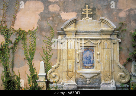 Santuario della Basilica parete presso la missione di San Carlo Borromeo de Carmelo 2a California missione Carmel California Foto Stock