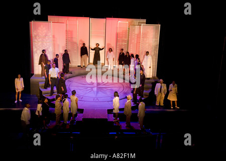 Detroit Michigan mosaico teatro della gioventù s prova generale per le sue prestazioni di città in un stretto Foto Stock