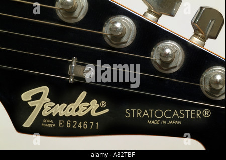 Close up machine head Fender stratocaster chitarra Foto Stock