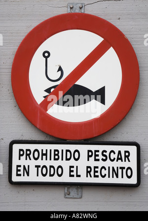 Nessun segno di pesca a porto La Caleta Malaga Spagna Foto Stock