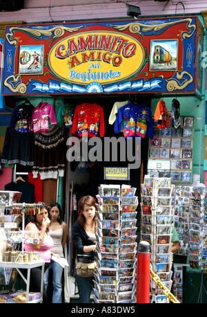 La Boca ,il popolare,vitale e colorata area di arti di Buenos Aires è la meta e la dimora del famoso TANGO Foto Stock