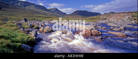 Fiume Spey a ponte Garva Laggan Inverness-shire Highland Regione Scozia UK GPAN 0107 Foto Stock