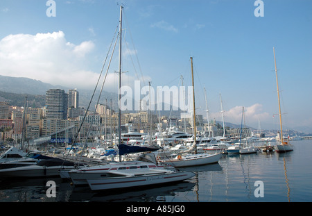 Luxury Yacht ormeggiati a Monte Carlo, Porto Ercole, Monaco-Ville, Monaco Foto Stock