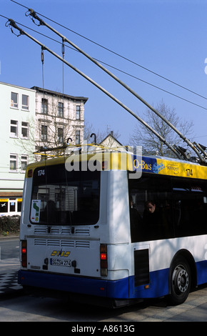 Filobus elettrico, Solingen, Renania settentrionale-Vestfalia (Germania). Foto Stock