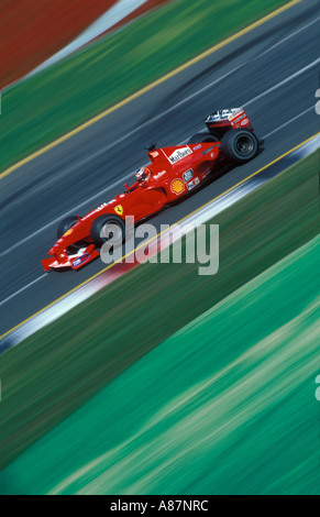 Michael Schumacher alla velocità nella sua Ferrari Australian Grand Prix 2000 Melbourne Victoria Australia Foto Stock