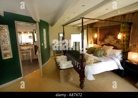 Una delle camere Hurst House Hotel vicino a Laugharne in Dyfed Galles posseduto dalla televisione Attore Neil Morrissey Foto Stock