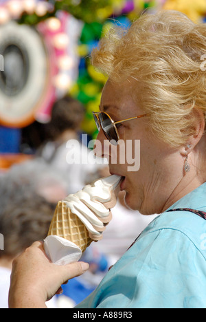 Abitudini alimentari stabilimenti presso la Florida State Fair Foto Stock