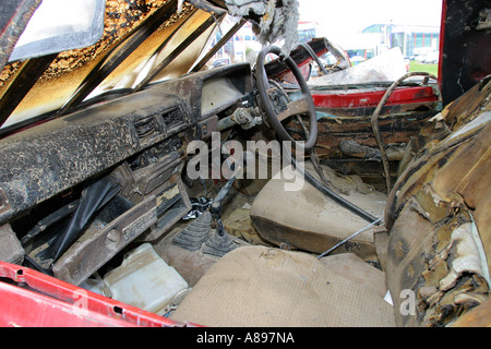 Toyota Hilux come demolita sul programma televisivo della BBC Top Gear". Regno Unito. Mostrate al NEC Veicolo Commerciale Show. Foto Stock