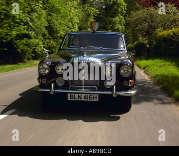 1970 Daimler VANDEN PLAS DS 420 limousine ex regina madre Foto Stock