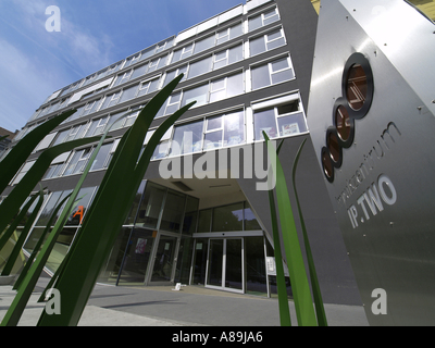 Vienna, ufficio moderno edificio, impuls center IP.Due, Lerchenfelder Guertel 43, architetto team PKK3 Foto Stock