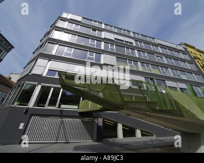 Vienna, ufficio moderno edificio, impuls center IP.Due, Lerchenfelder Guertel 43, architetto team PKK3 Foto Stock