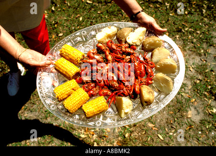 Costa della Georgia di cibo locale e di mais crawdads Foto Stock