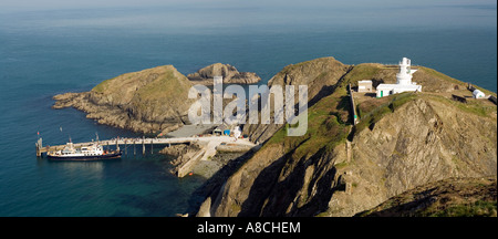 Regno Unito Lundy Island MS Oldenburg ormeggiata presso il molo nuovo Foto Stock